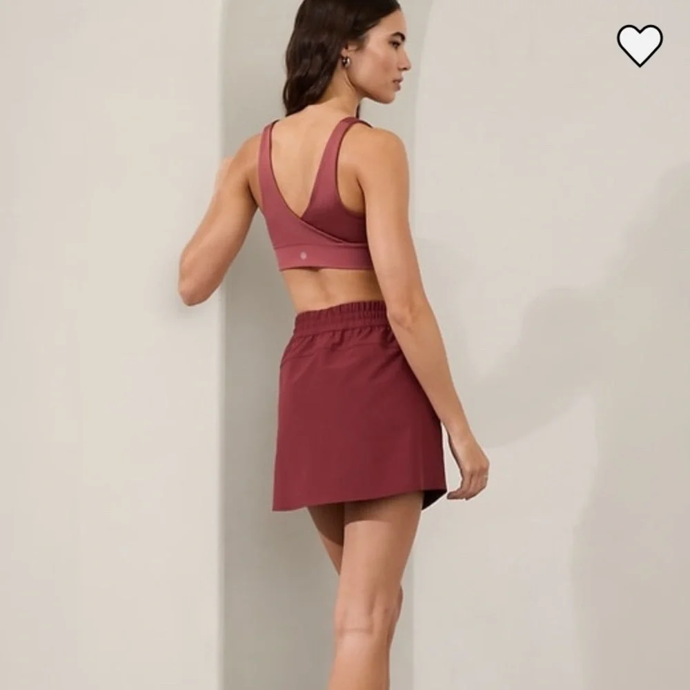 NWT Athleta Dawn High Rise 15” Skirt Redwood Sz XS Active Summer Travel Pockets